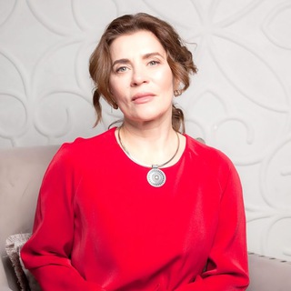 Логотип телеграм канала @prichina_i_karma — 🍀ПРИЧИНА И КАРМА 🕊️ Мир энергий и тонких тел