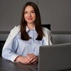 Логотип телеграм канала @privalova111 — Юлия Привалова | НЕДВИЖИМОСТЬ