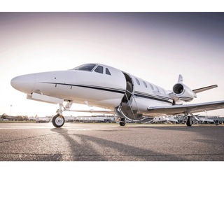 Логотип телеграм канала @privatjets — PRIVAT JETS