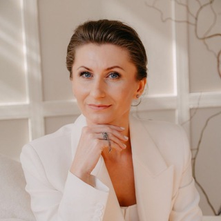 Логотип телеграм канала @puazhdecorchannel — Анастасия Жукова pro декорирование интерьера || Васту Шастра