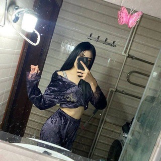 Telegram kanalining logotibi qiz_topuvchi — 🍑Real qizlar💋