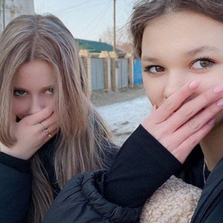 Логотип телеграм канала @qwitrksa — 🥂я~а🥂