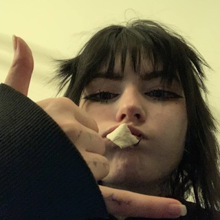 Логотип телеграм канала @qwsmiss — qwsmis