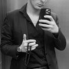 Логотип телеграм канала @r0mzan — Что делает Роман Журавлев ??