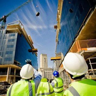 Логотип телеграм канала @rabotavkaif78 — Работа для всех строителей: альпинистов, монтажники высотник и многое другое.