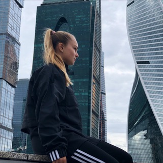 Логотип телеграм канала @rainbow_girl02 — 🧡Rainbow_girl🌈