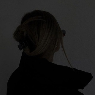 Логотип телеграм канала @rassvet_z — 𝑹𝒂𝒔𝒔𝒗𝒆𝒕 | Эстетика