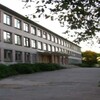 Логотип телеграм канала @razma_school — в разметелевской школе любят