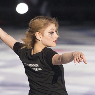 Логотип телеграм канала @rebro_pictures — ARebro Pictures