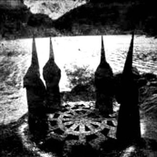 Логотип телеграм -каналу right_schizophrenia — ✙Товариство Юних Маразматиків✙