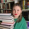 Логотип телеграм канала @risha_may — Риша читает и смотрит