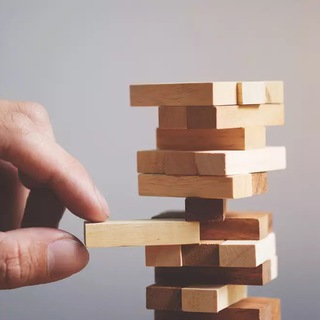 Логотип телеграм канала @riskchance — Риск/Возможность