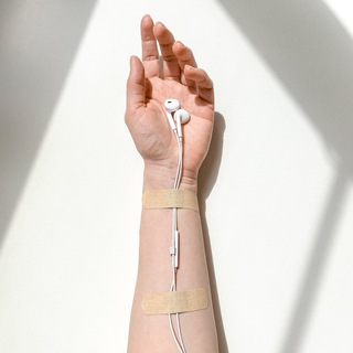 Логотип телеграм канала @ritos_music — ИДЕИ REELS | ВИДЕО | МЕМЫ