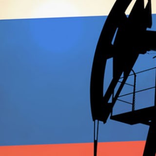 Логотип телеграм канала @roissju_fperjod — Россию вперёд
