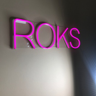 Логотип телеграм канала @rokshairshop — Roks hair studio