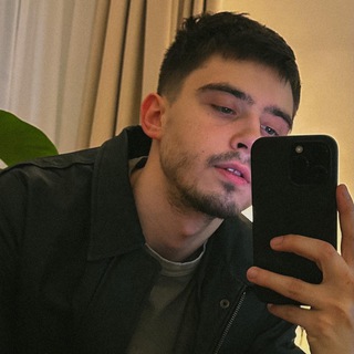 Логотип телеграм канала @romanovkey — Никита Романов 🖤