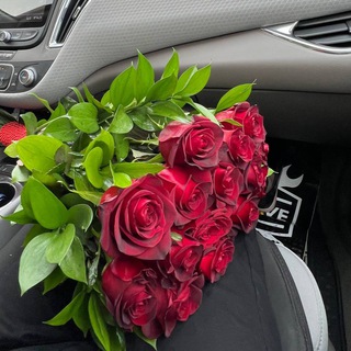 Логотип телеграм канала @rossse_m — 𝓡𝓸𝓼𝓮🌹