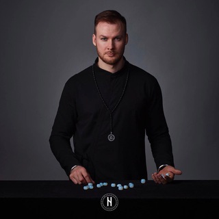 Логотип телеграм канала @runes_kuznecov — Всё о рунах и руническом мастерстве. Григорий Кузнецов