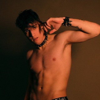 Логотип телеграм канала @rus_offf — RUS_OFFF