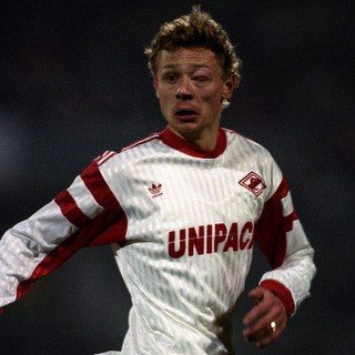 Логотип телеграм канала @rusfootball90s — rusfootball90s