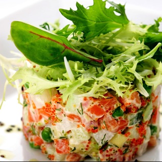 Логотип телеграм канала @russiantaste — Русский вкус !