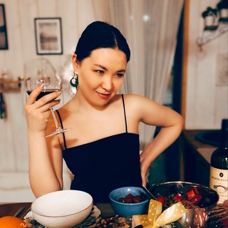 Логотип телеграм канала @saulepatriki — Богатая азиатка