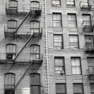 Логотип телеграм канала @sbity_kosmonaut — Сбитый космонавт