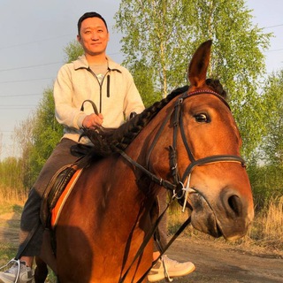 Логотип телеграм канала @second0pinions — Женя Пак делает