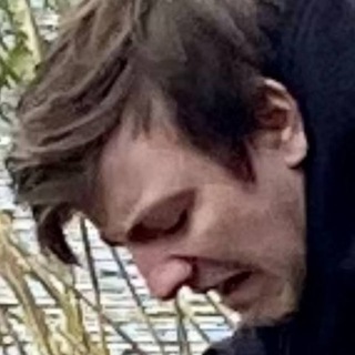 Логотип телеграм канала @secondhere — SECOND