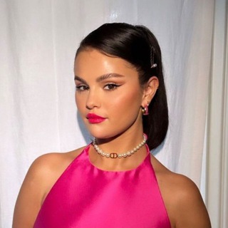 Логотип телеграм канала @selenasgomez_love — SELENA GOMEZ NEWS (Селена)