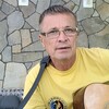 Логотип телеграм канала @semenpesnipodgitar — ДМИТРИЙ ВВЕРХ. Песни под гитару. Шансон.