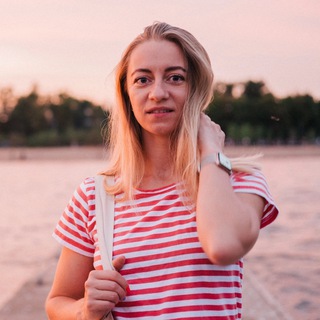 Логотип телеграм канала @sharkolika — Оля Шарко