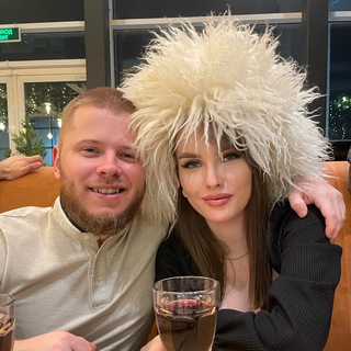 Telegram channel I’m CEO, beach. logo