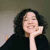 Логотип телеграм канала @sine_cura_lang — Синекура: языки и перевод