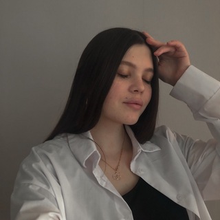 Логотип телеграм канала @skayastron_inst — Арина про блогинг & продвижение