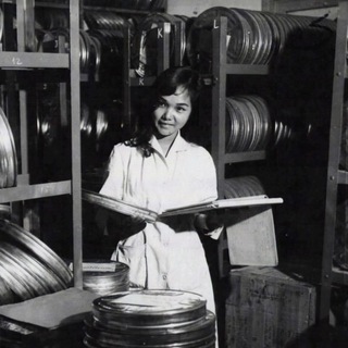 Логотип телеграм канала @sklad_videoteki — Склад кинопленки Видеотеки Вильгельма IV.