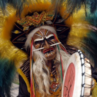 Логотип телеграм канала @slivshaman — Прогнозы на футбол по ботам