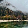 Логотип телеграм канала @sloveniaguide — Словения: гид по стране 🇸🇮