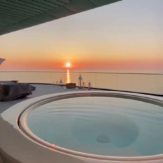 Логотип телеграм канала @sochiluxuryhouse — Sochi Luxury House | Недвижимость Сочи