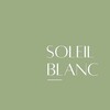 Логотип телеграм канала @soleilblancmsc — SOLEIL BLANC — косметика и аксессуары