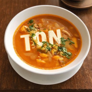 Logo saluran telegram solyanka_ton — Солянка