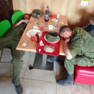Логотип телеграм канала @specialwarmemes — Хроники могилизации