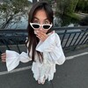 Логотип телеграм канала @srednixx — воссап средних)