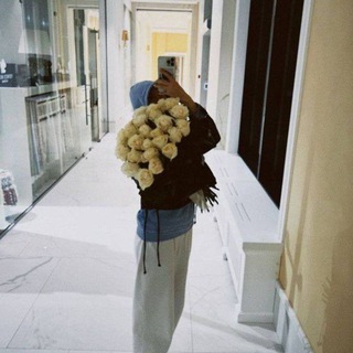 Логотип телеграм канала @ssafipage — S🤍