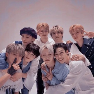 Логотип телеграм канала @stray_kids_dwaekki — фан-клуб любителей Stray Kids (двекки)