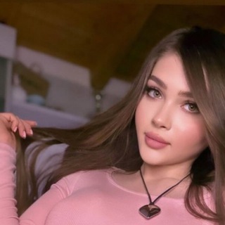 Логотип телеграм канала @streamers_blog — Стримерши | Блогерши