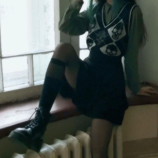 Логотип телеграм канала @strimershi — Блогерши твоего дня