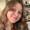 Логотип телеграм канала @studywithksu — нейроотличный англ с ксю 🤲🏻💌