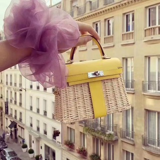 Logo of telegram channel stylish_access — Stylish access💍👜👗