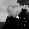 Логотип телеграм канала @suhen_su — вампирёнок в чулочках🎀